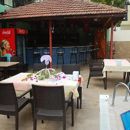Ulas فندق سيدي